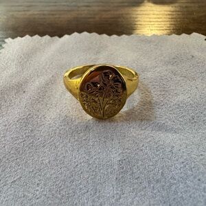 Wildflower Oval Signet Gold Tone Ring - Size 8.5/9